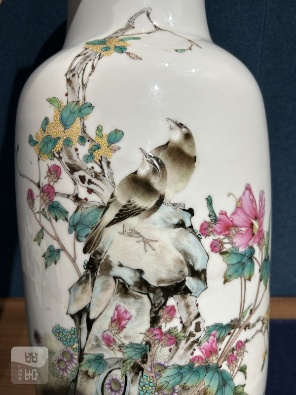 1960年作 黄金山粉彩花鸟图冬瓜瓶 - 图10